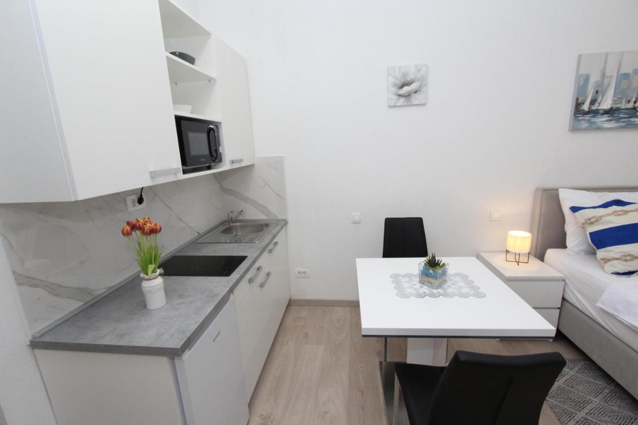 Studio Sunny Rovinj Exterior foto